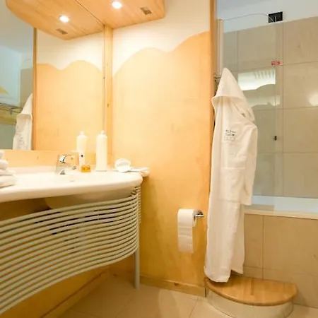 Rivè - Complesso Turistico Campo Smith Hotel 4*