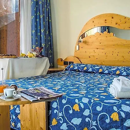 Hotel Rive - Complesso Turistico Campo Smith 4*