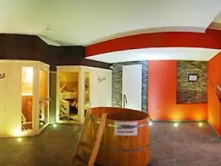 瑞维酒店 - 康普里所图里斯提科坎普史密斯 酒店 巴多尼奇亚