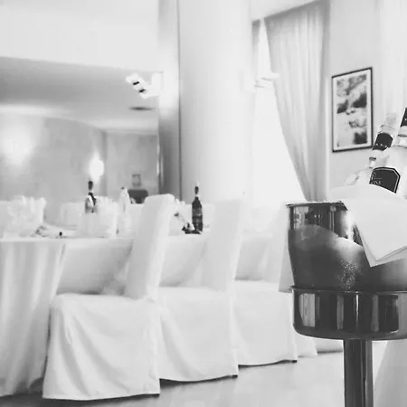Rivè - Complesso Turistico Campo Smith Hotel 4*