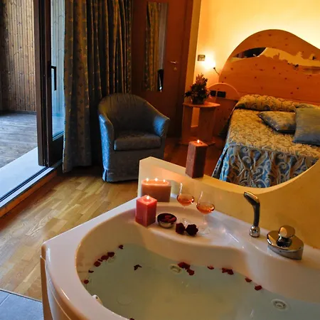 Rivè - Complesso Turistico Campo Smith Hotel 4*