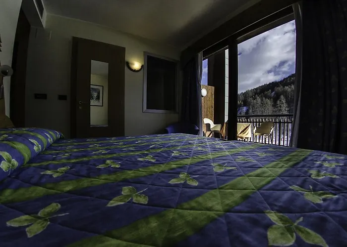 Hotel Rive - Complesso Turistico Campo Smith 4*